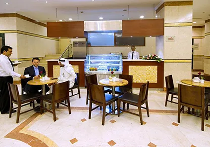 Dinnig Table