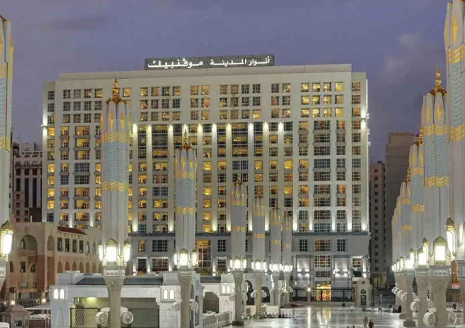 /media/umrah-images/anwar-al-madinah-movenpick-hotel%20%283%29.webp