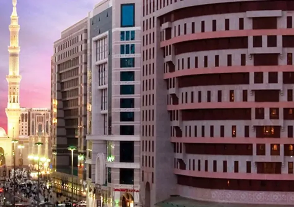 /media/umrah-images/dar-al-hijra-%20madinah-by-ihg-hotel.webp
