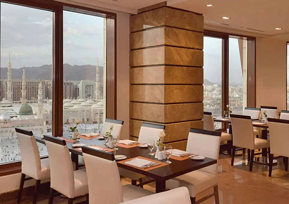 /media/umrah-images/dining-area%20%289%29.webp