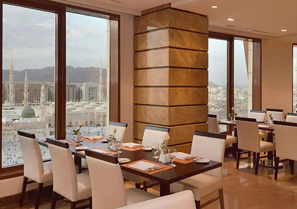 /media/umrah-images/dining-areaa%20%281%29.webp