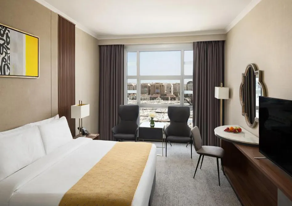 /media/umrah-images/double-bedroom%20%2815%29.webp