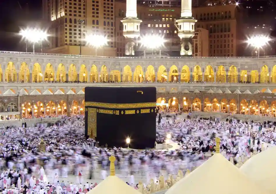 /media/umrah-images/holy-kaabah.webp