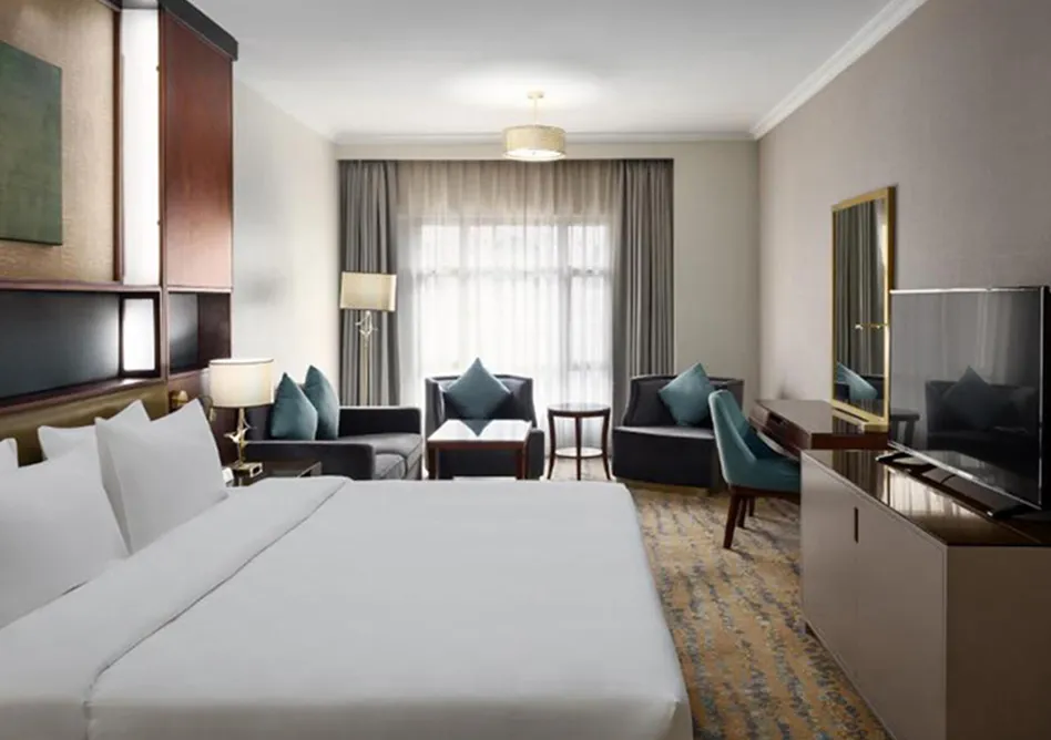 /media/umrah-images/hotel-room-view%20%281%29.webp