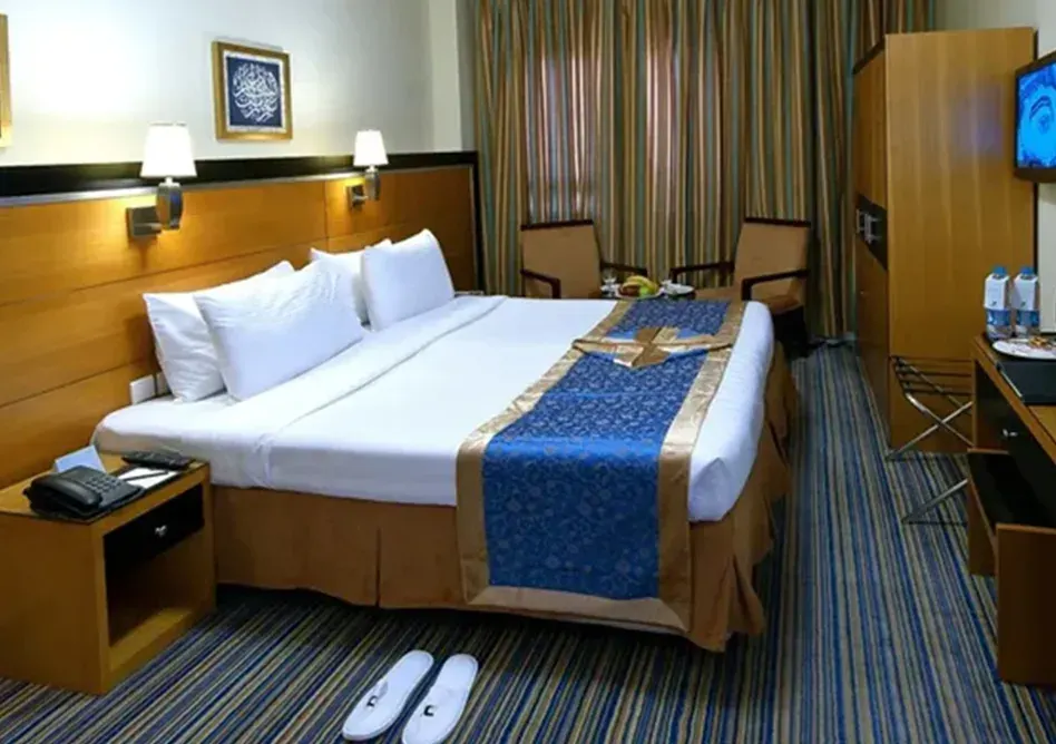 /media/umrah-images/room-view%20%283%29.webp